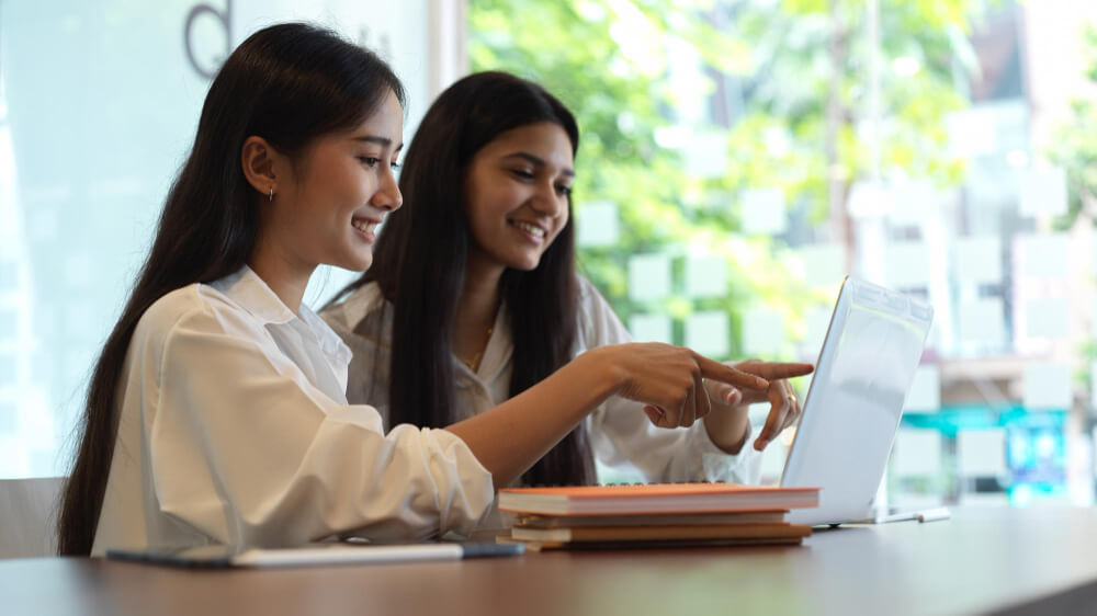 Who We Are - Everest IT